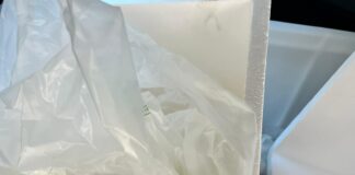 Torre del Greco, Panda trasformata in furgone abusivo per il trasporto di latticini: sequestrati 40 chili di prodotti