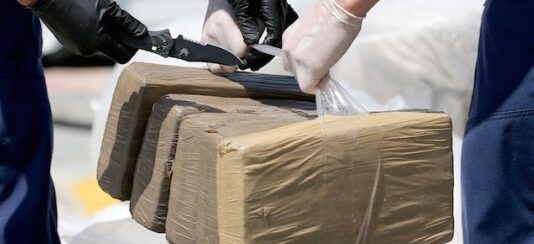 Traffico di droga a Napoli: sei persone colpite da misure cautelari su disposizione della Direzione Distrettuale Antimafia