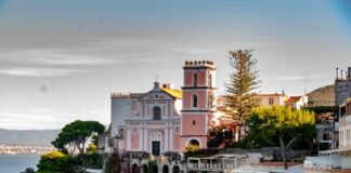 Vico Equense lancia le Comunità Energetiche Rinnovabili e Solidali: aperti due avvisi pubblici